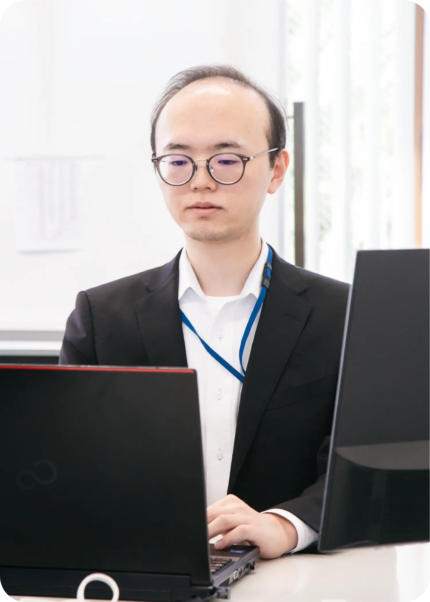 仕事中の様子、大河原 和馬